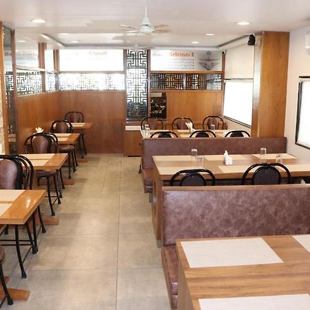 Hotel Holiday Pride Aurangabad  Exterior photo