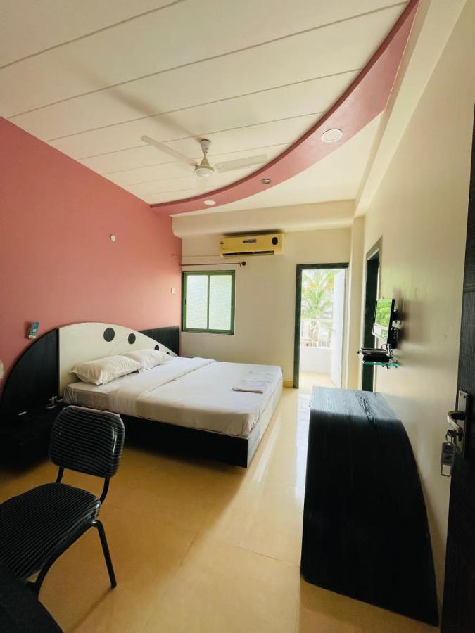 Hotel Holiday Pride Aurangabad  Exterior photo